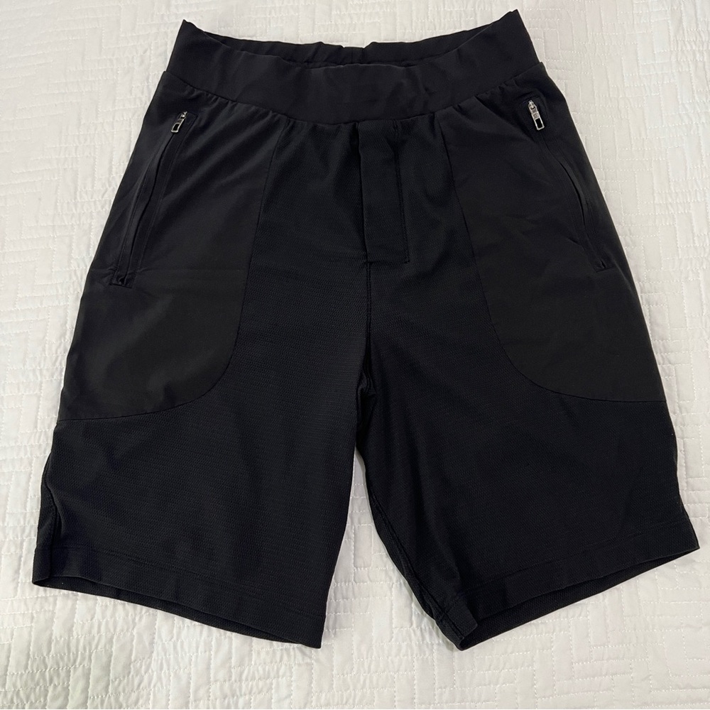 Lululemon Don’t Mesh with Me shorts Mens S Zip Pockets Black